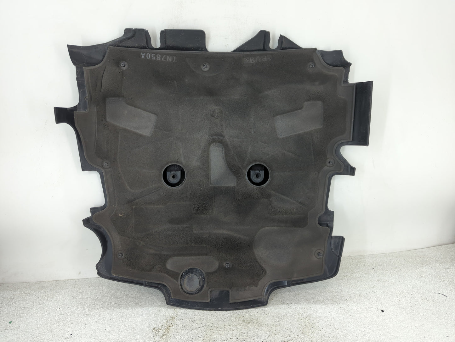 2017 Jaguar Xe Engine Cover - Oemusedautoparts1.com