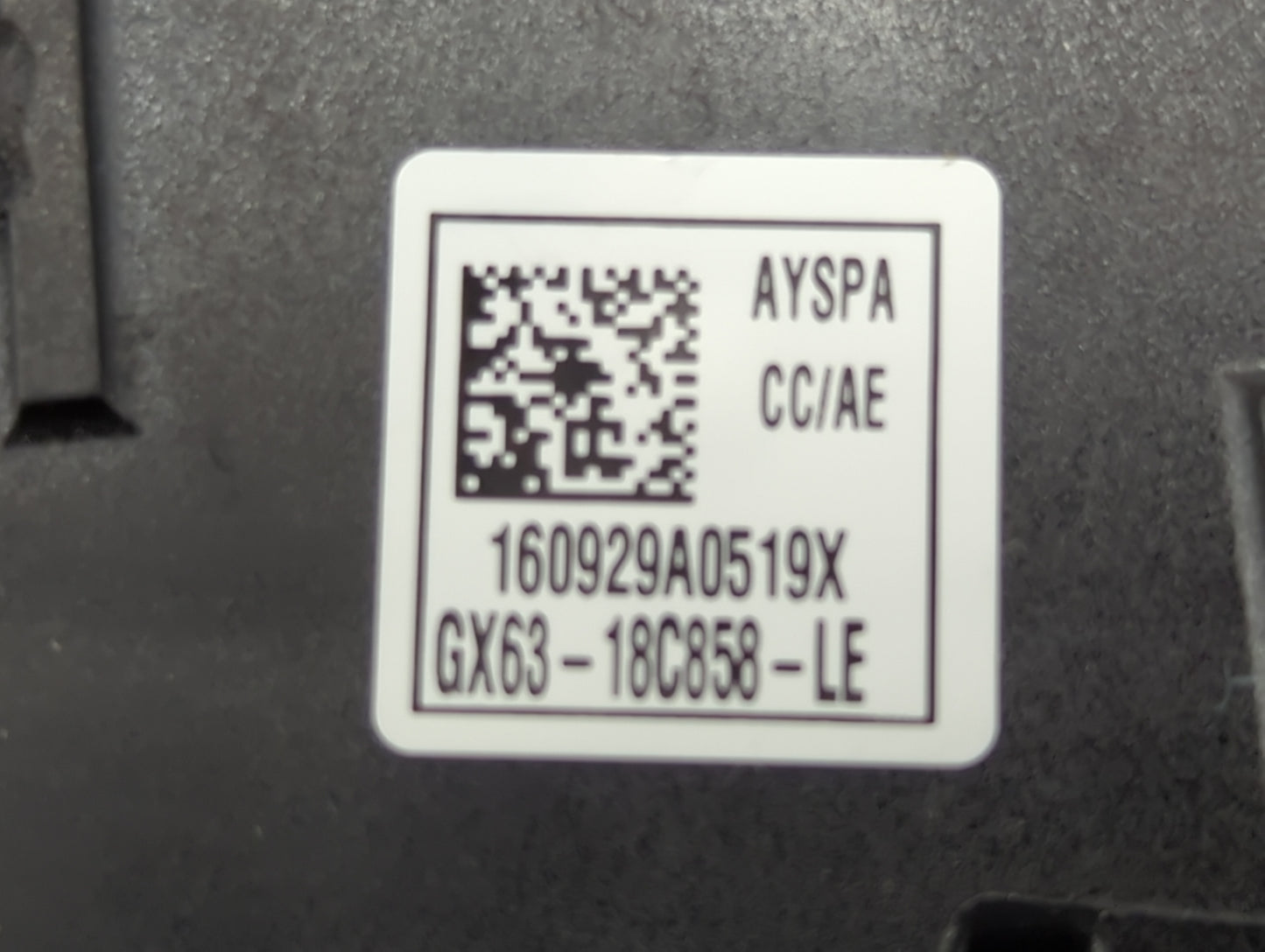 2017 Jaguar Xe Climate Control Module Temperature AC/Heater Replacement P/N:GX63-18C858-LE Fits Fits 2016 OEM Used Auto Part