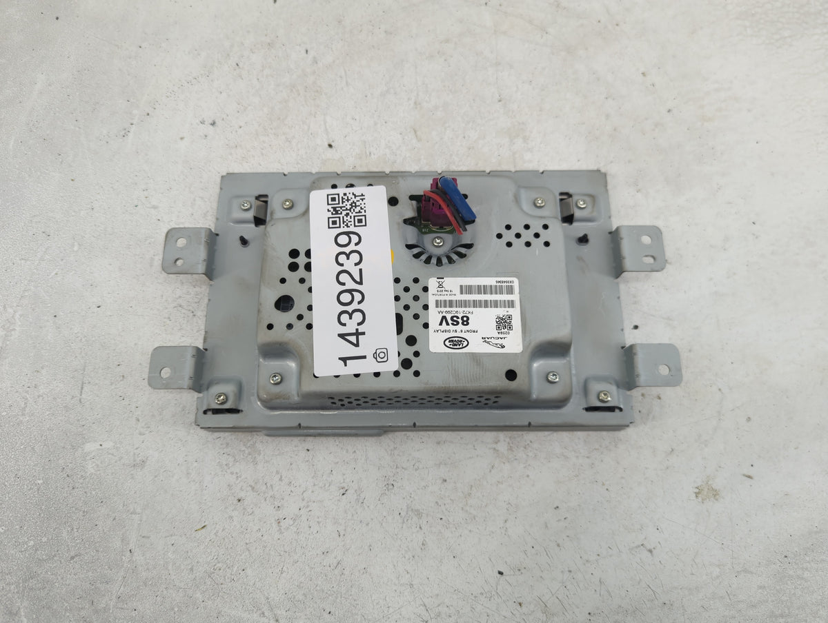 2017-2018 Jaguar Xe Information Radio Display Screen 1439239 - Oemusedautoparts1.com