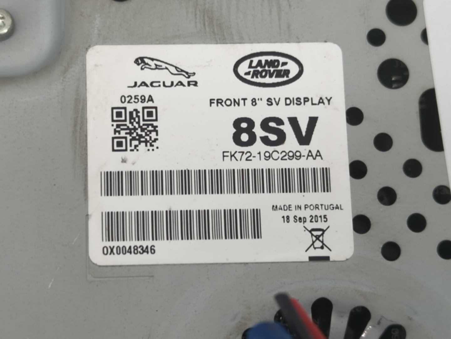 2017-2018 Jaguar Xe Information Display Screen - Oemusedautoparts1.com