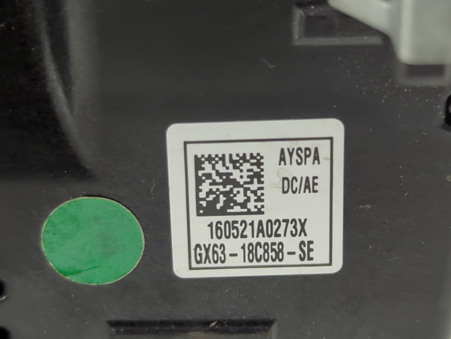 2017 Jaguar Xe Climate Control Module Temperature AC/Heater Replacement P/N:GC63-18C858-SE Fits Fits 2016 OEM Used Auto Part