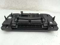 2017 Jaguar Xe Climate Control Module Temperature AC/Heater Replacement P/N:GX63-18C858-SE Fits Fits 2016 OEM Used Auto Part