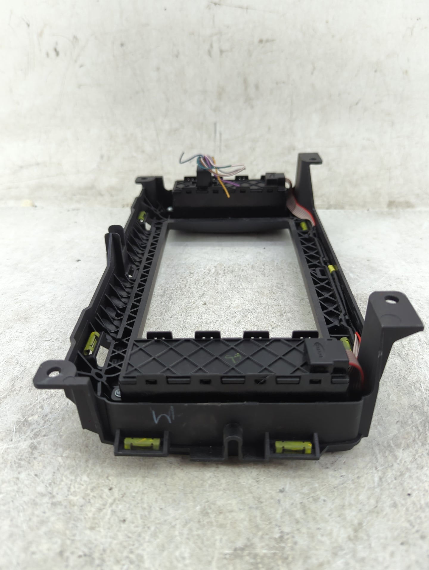 2017 Jaguar Xe Radio Control Panel Black - Oemusedautoparts1.com