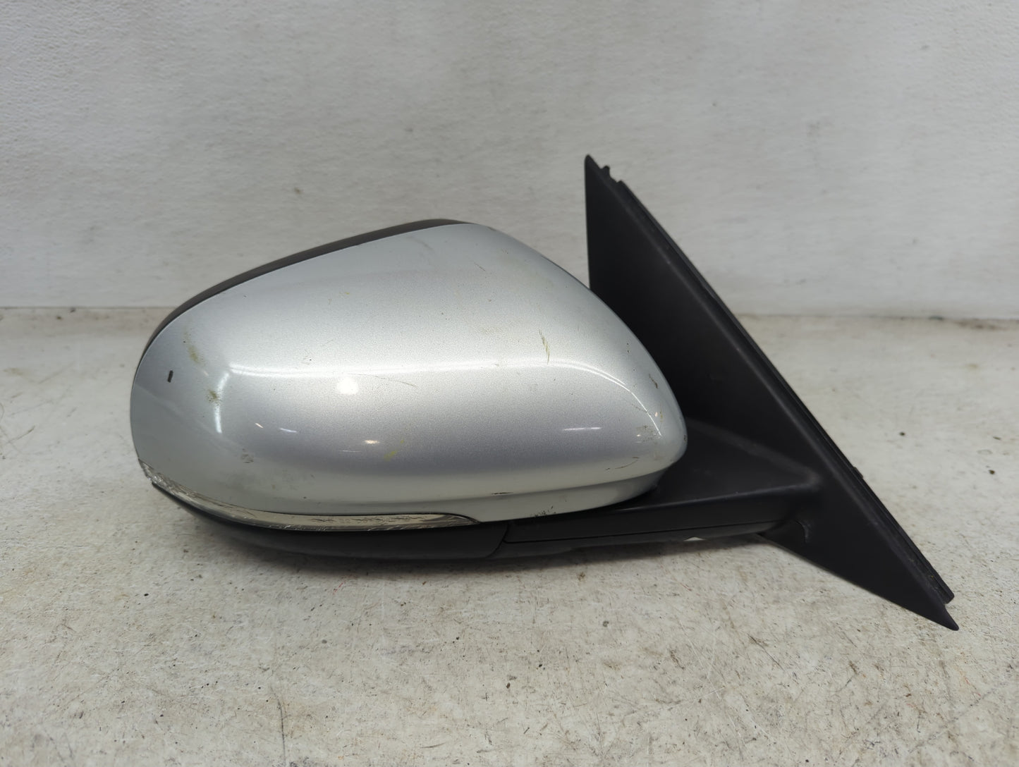 2017-2019 Jaguar Xe Passenger Side View Mirror - Right Door Mirror OEM Used - Oemusedautoparts1.com