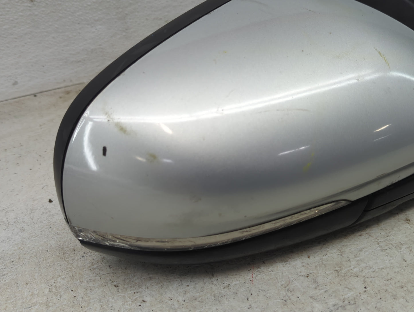 2017-2019 Jaguar Xe Passenger Side View Mirror - Right Door Mirror OEM Used - Oemusedautoparts1.com