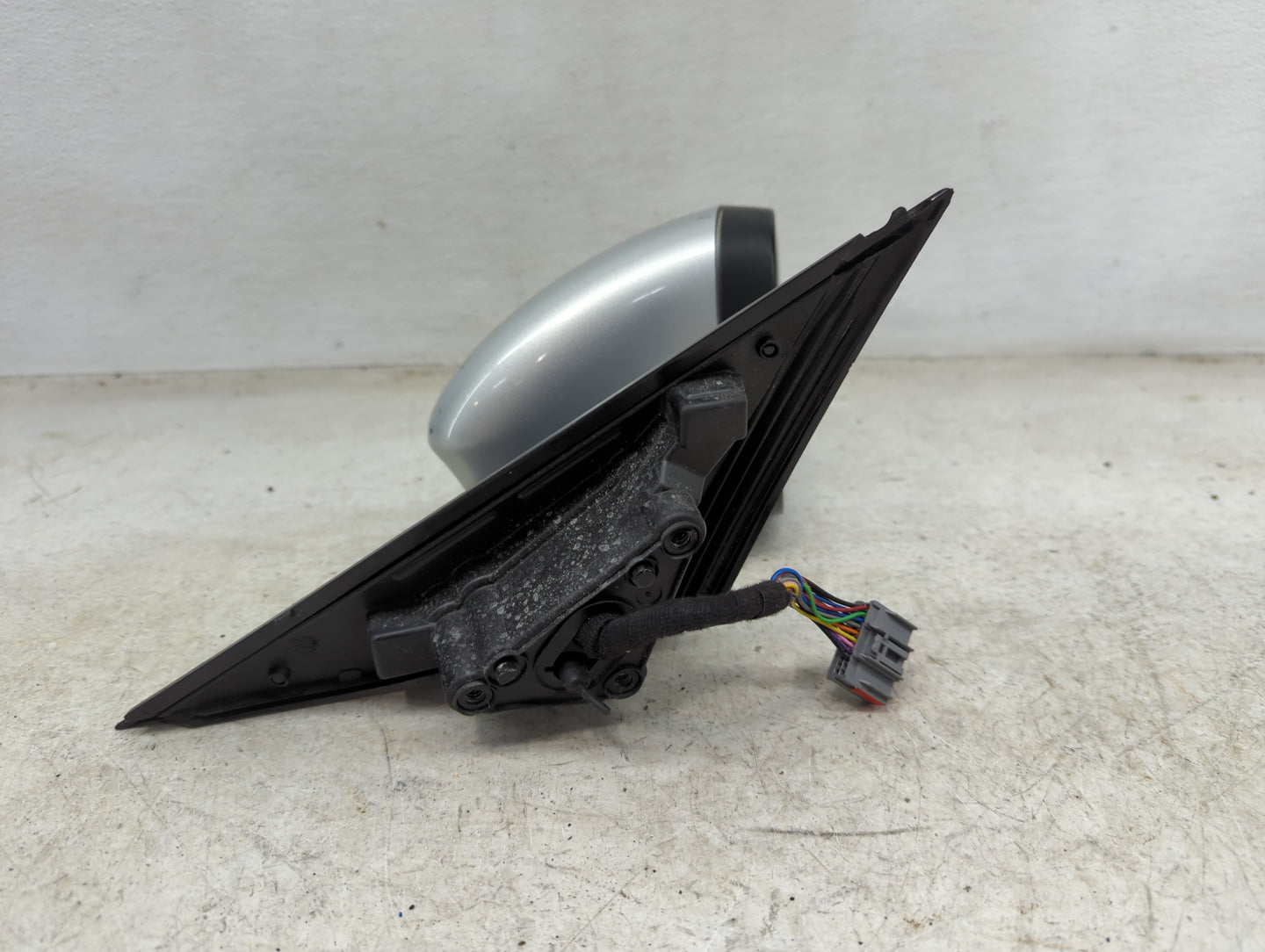 2017-2019 Jaguar Xe Passenger Side View Mirror - Right Door Mirror OEM Used - Oemusedautoparts1.com