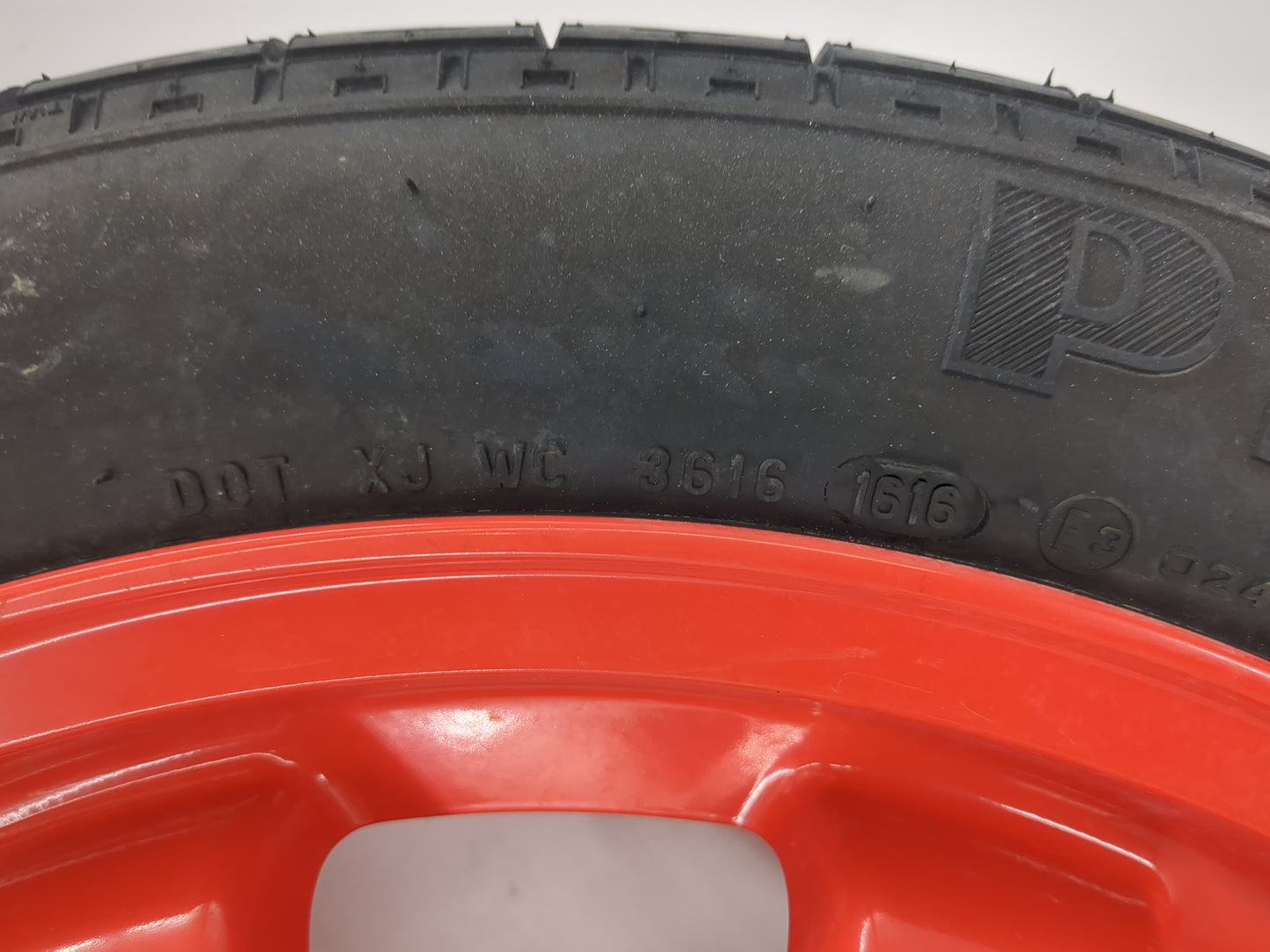 Jaguar Xe Spare Donut Tire Wheel Rim Oem - Oemusedautoparts1.com