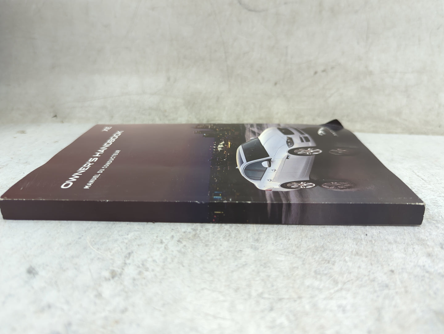 2017 Jaguar Xe Owners Manual Book Guide P/N:JJM 18 01 36 171 OEM Used Auto Parts - Oemusedautoparts1.com
