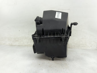 compare product 2017 Jaguar Xe Air Cleaner Intake-duct Hose Tube