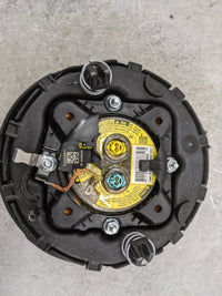 2017-2019 Jaguar Xe Air Bag Driver Left Steering Wheel Mounted 1477536 - Oemusedautoparts1.com