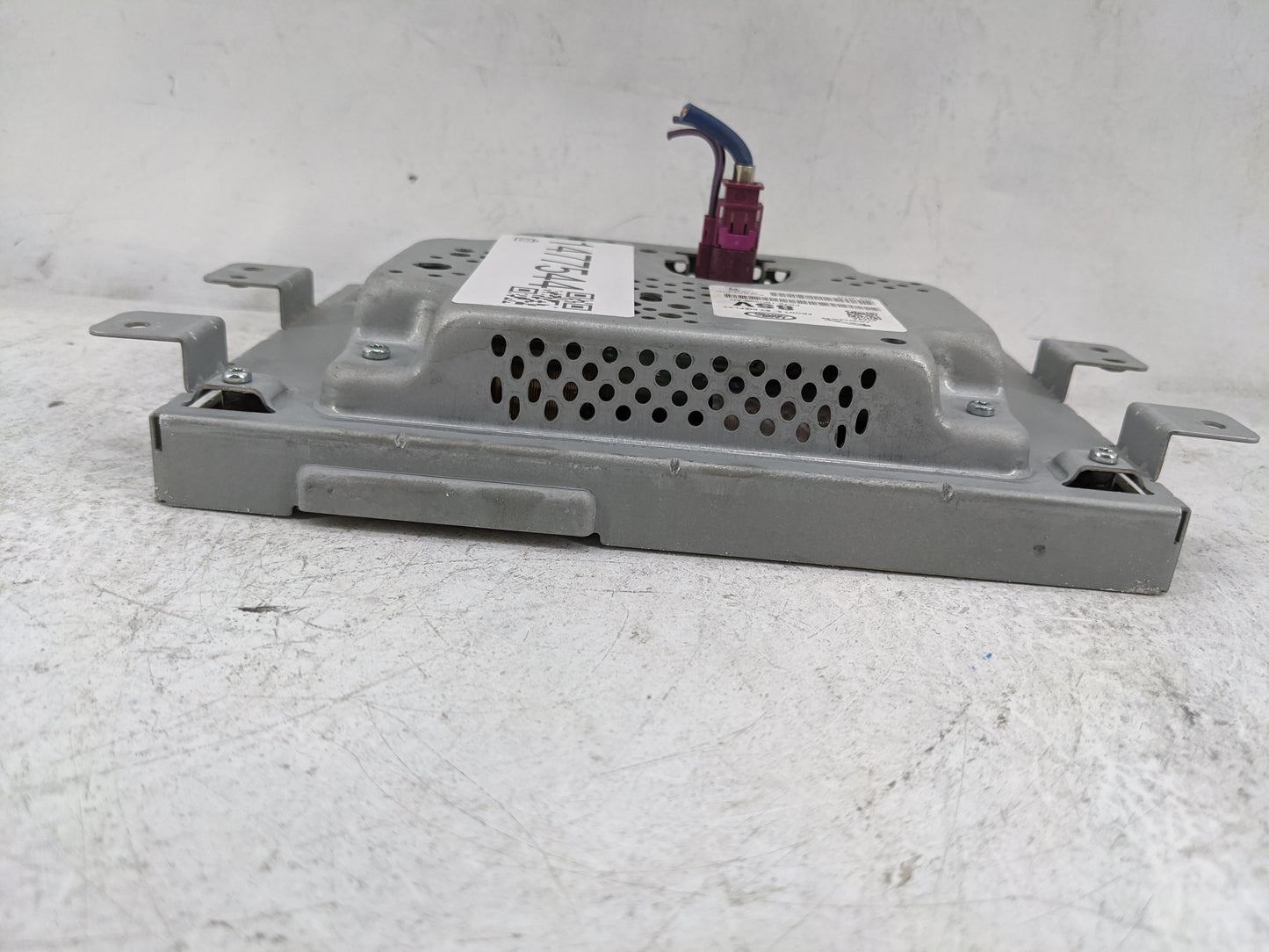 2017-2018 Jaguar Xe Information Display Screen 1477544 - Oemusedautoparts1.com