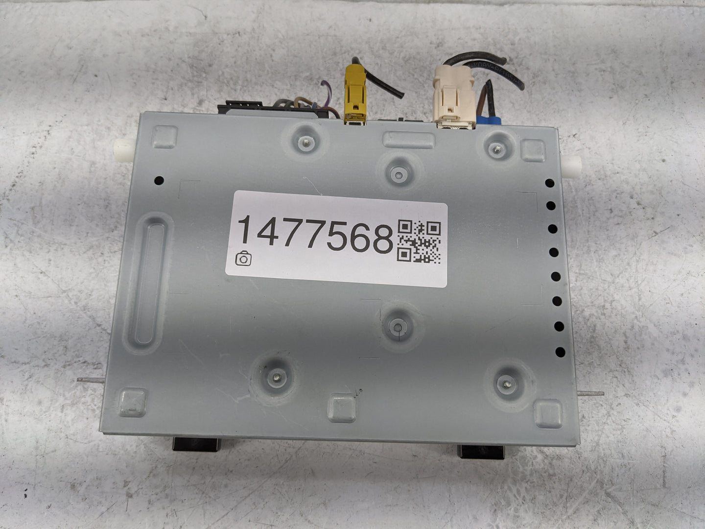 2017-2018 Jaguar Xe Radio AM FM Cd Player Receiver Replacement P/N:HX63-18K812-DC A50160982 Fits Fits 2016 2017 2018 2019 OE