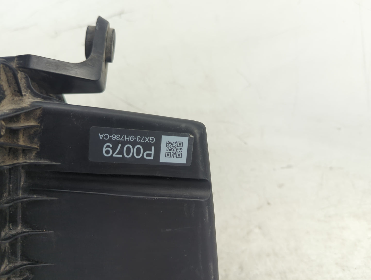 2017-2019 Jaguar Xe Air Cleaner Intake-duct Hose Tube 1478030 - Oemusedautoparts1.com