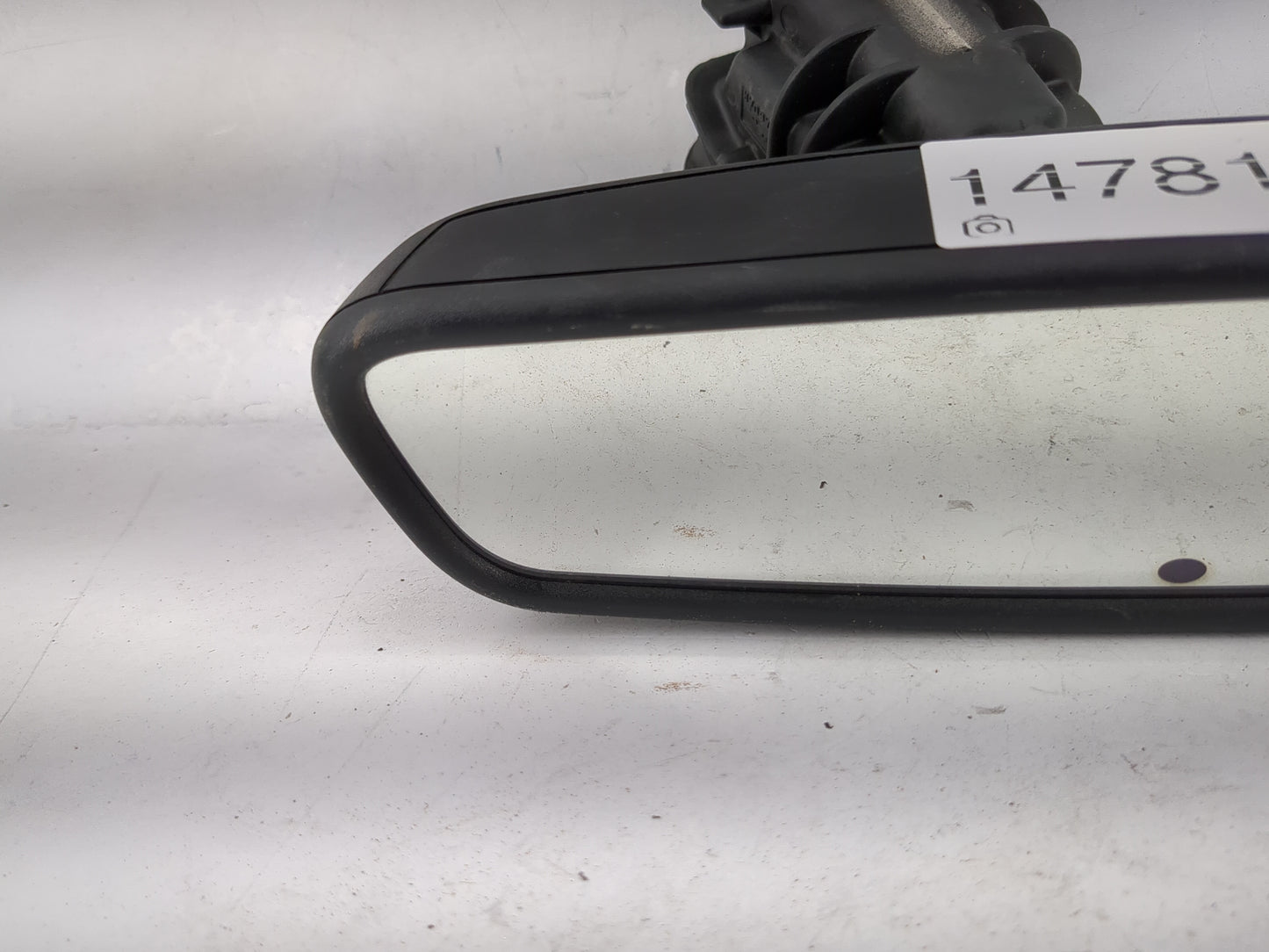 2017-2018 Jaguar Xe Interior Rear View Mirror Replacement OEM P/N:FK72-17E678-AA 905-4256 Fits Fits 2016 2017 2018 2019 OEM 