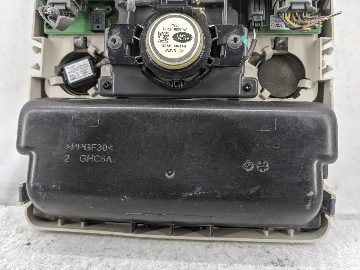 2017-2019 Jaguar Xe Overhead Roof Console Beige 1478365 - Oemusedautoparts1.com