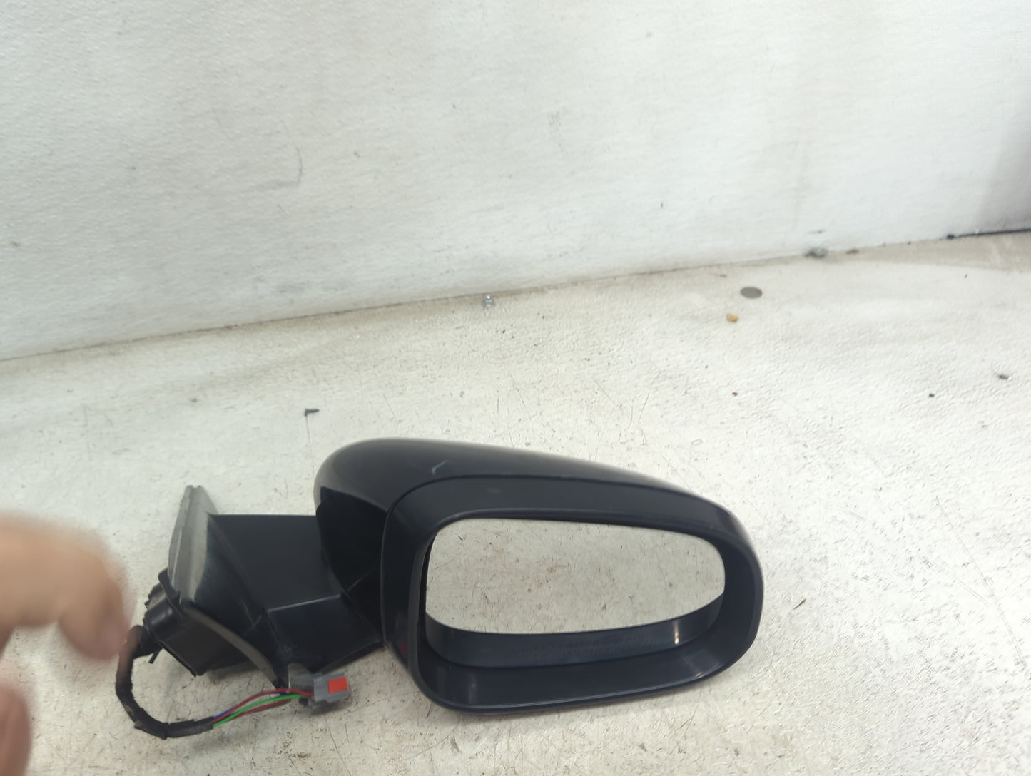 2017-2019 Jaguar Xe Passenger Side View Mirror - Right Door Mirror OEM Used - Oemusedautoparts1.com