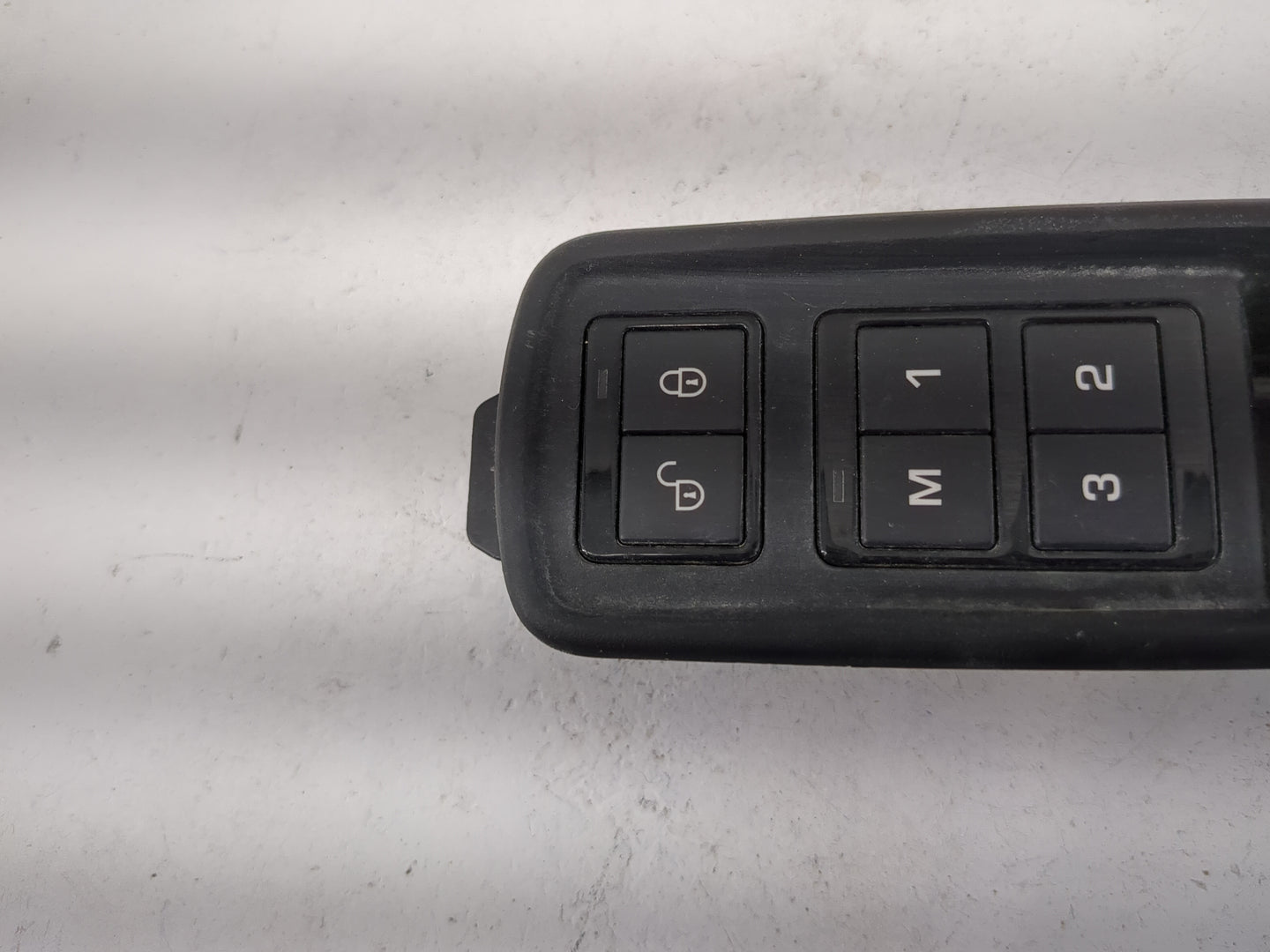 2017 Jaguar Xe Master Power Window Switch Replacement Driver Side Left P/N:GX73-22635-BA Fits OEM Used Auto Parts - Oemuseda
