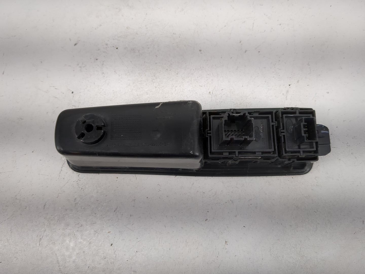 2017 Jaguar Xe Master Power Window Switch Replacement Driver Side Left P/N:GX73-22635-BA Fits OEM Used Auto Parts - Oemuseda
