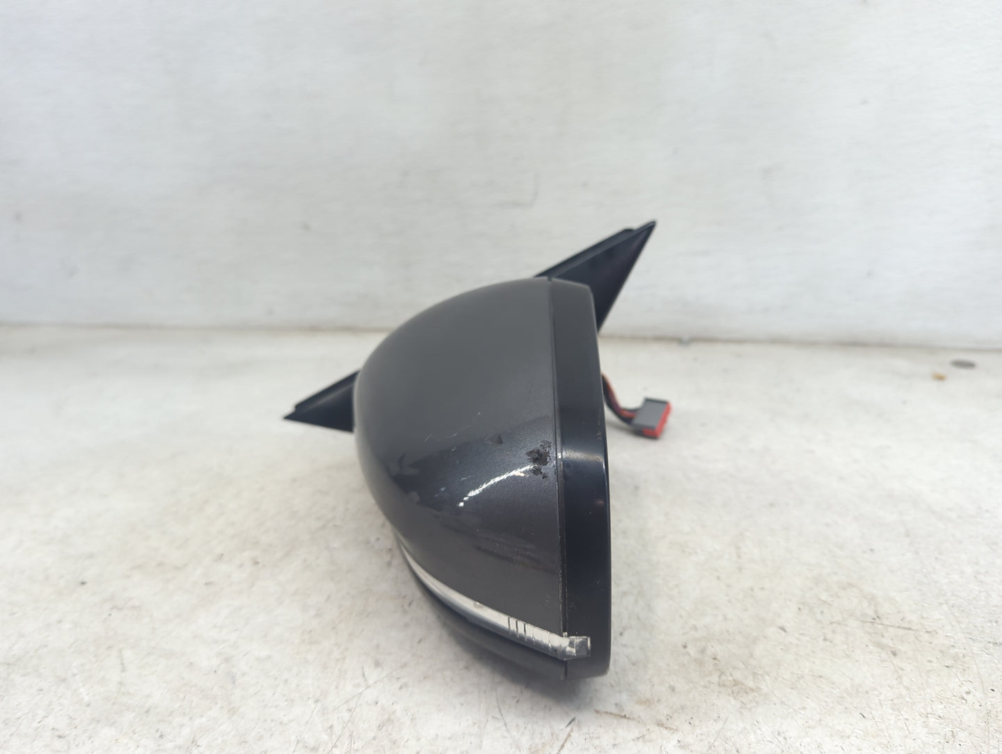2017-2019 Jaguar Xe Driver Side View Mirror - Left Door Mirror OEM Used - Oemusedautoparts1.com