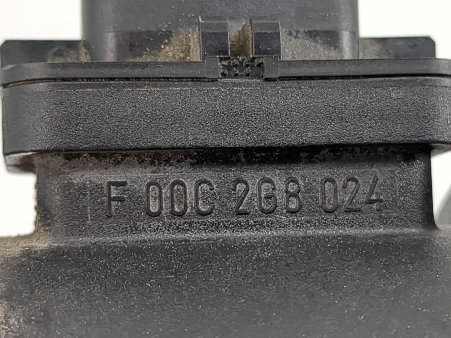 2017-2019 Jaguar Xe Mass Air Flow Meter Maf 1478953 - Oemusedautoparts1.com