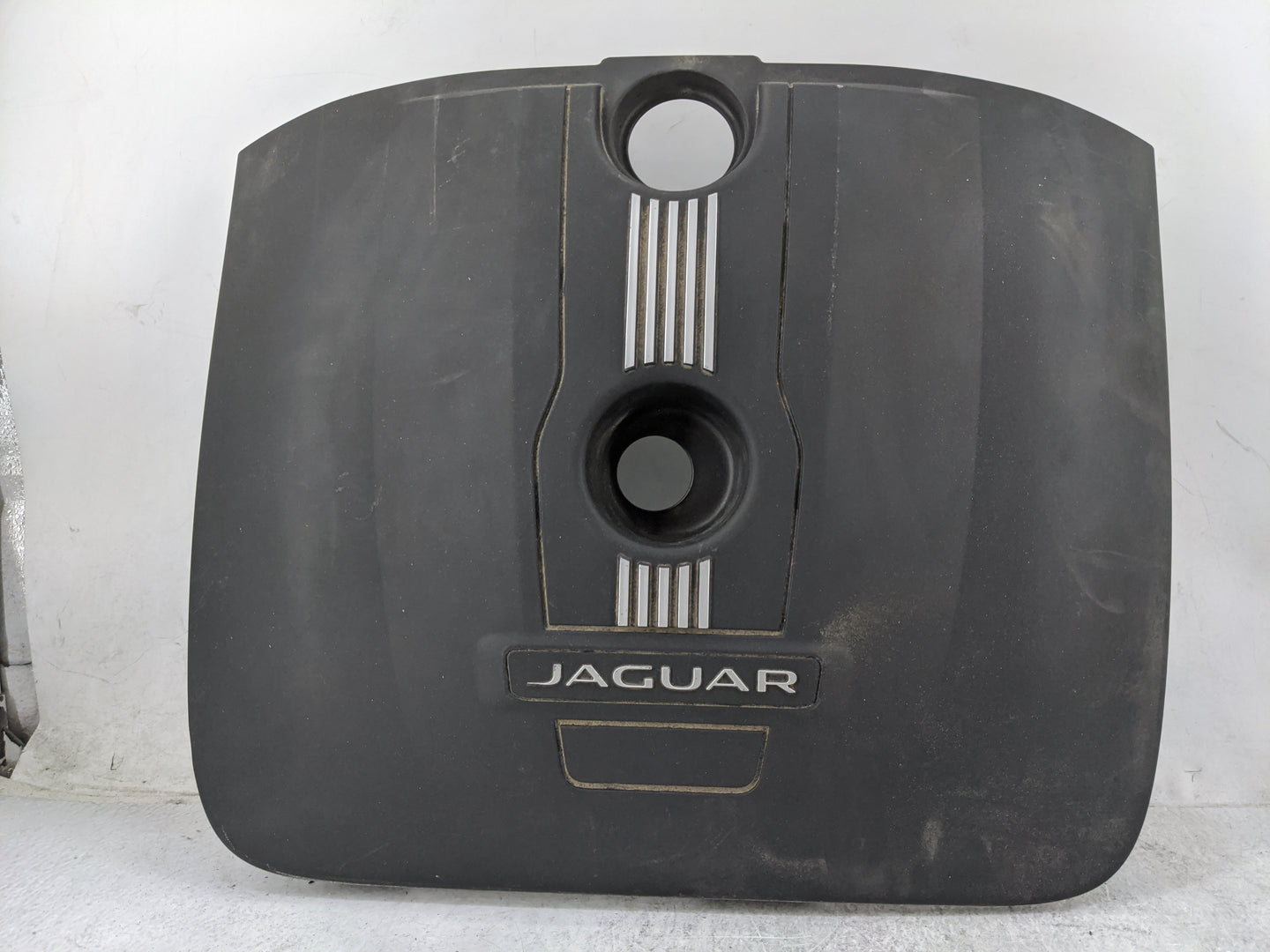 2017 Jaguar Xe Engine Cover Black - Oemusedautoparts1.com