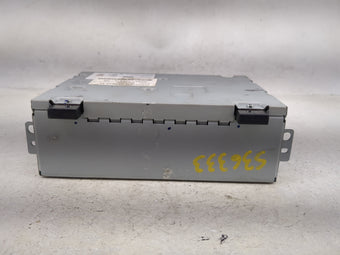 compare product 2017-2018 Jaguar Xe Radio AM FM Cd Player Receiver Replacement P/N:HX63-18K812-DB A50139969, 2861348 Fits Fits 2016 2017 2018 2019 OEM Used Auto Parts