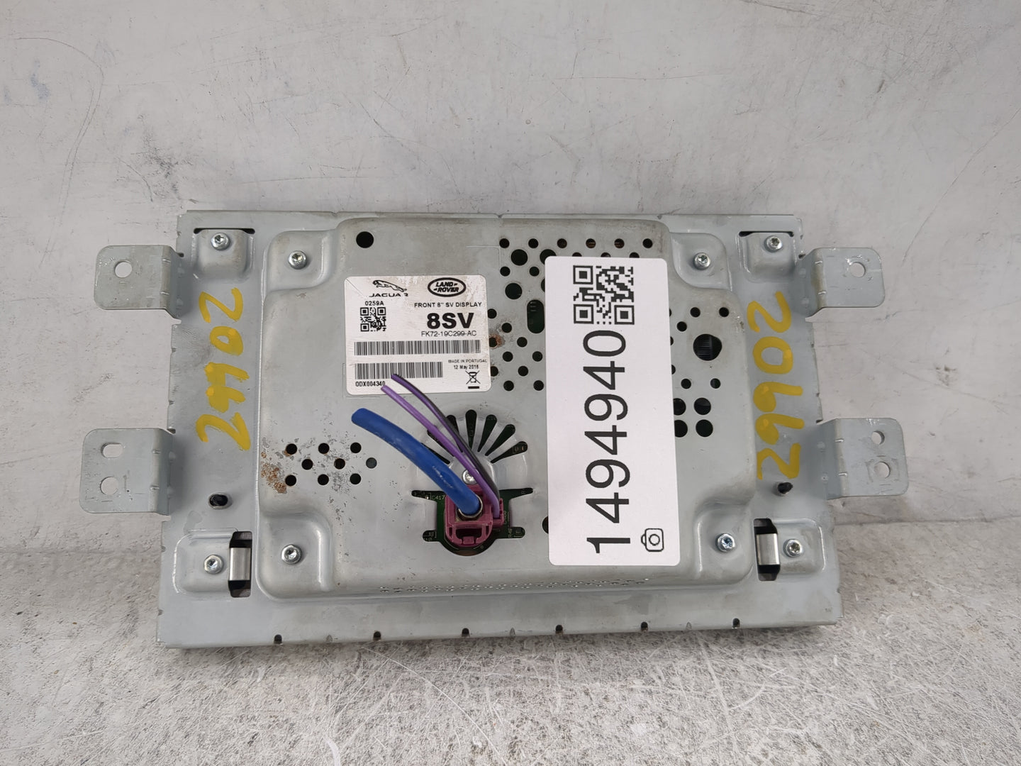2017-2018 Jaguar Xe Information Display Screen 1494940 - Oemusedautoparts1.com