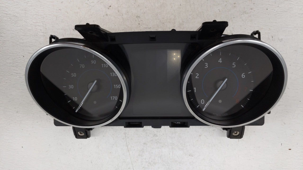 2017-2018 Jaguar Xe Instrument Cluster Speedometer Gauges P/N:HX73-10849-AE Fits Fits 2017 2018 OEM Used Auto Parts - Oemuse