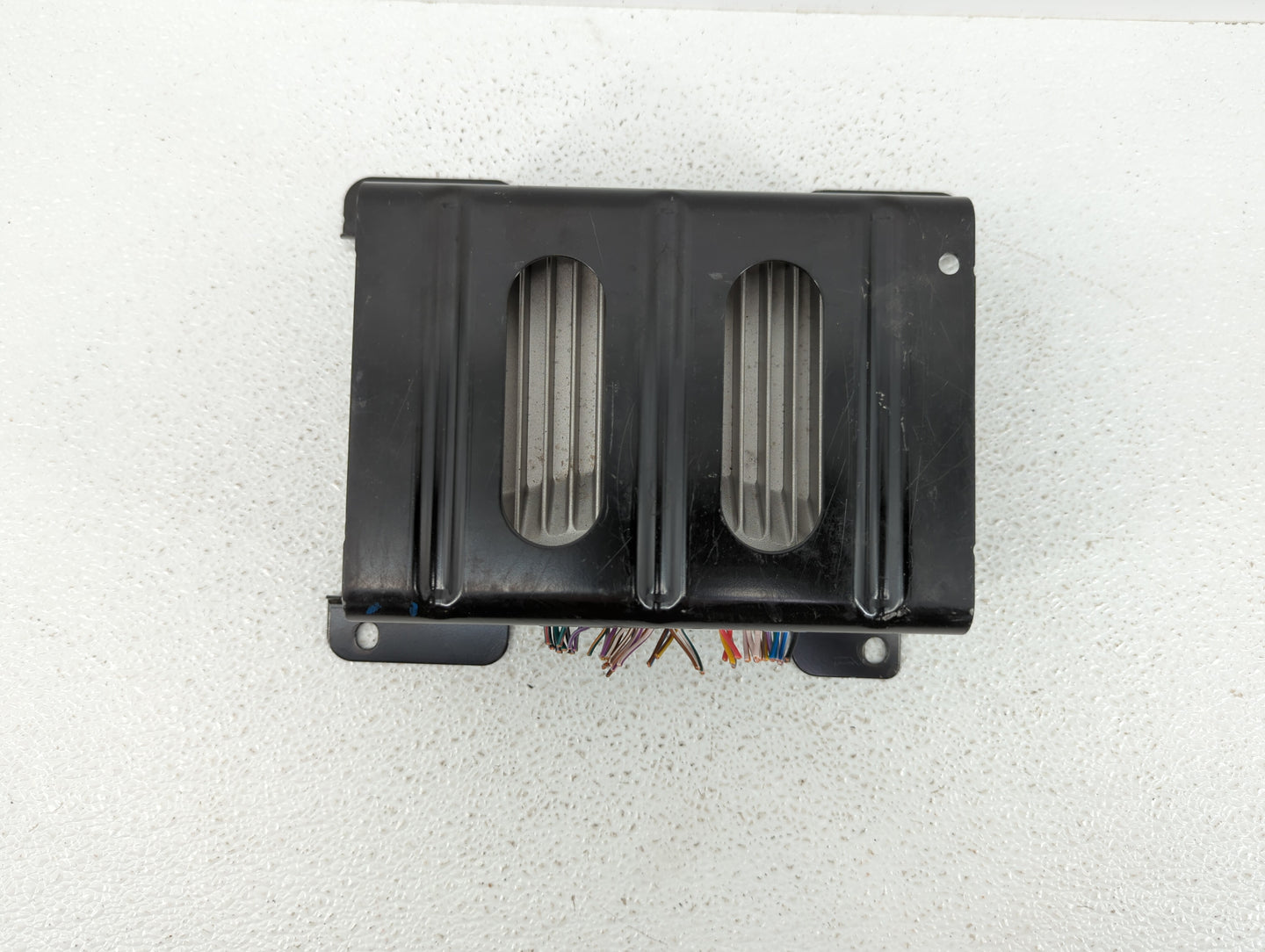 2017-2018 Jaguar Xe Radio AM FM Cd Player Receiver Replacement Fits Fits 2017 2018 OEM Used Auto Parts - Oemusedautoparts1.c