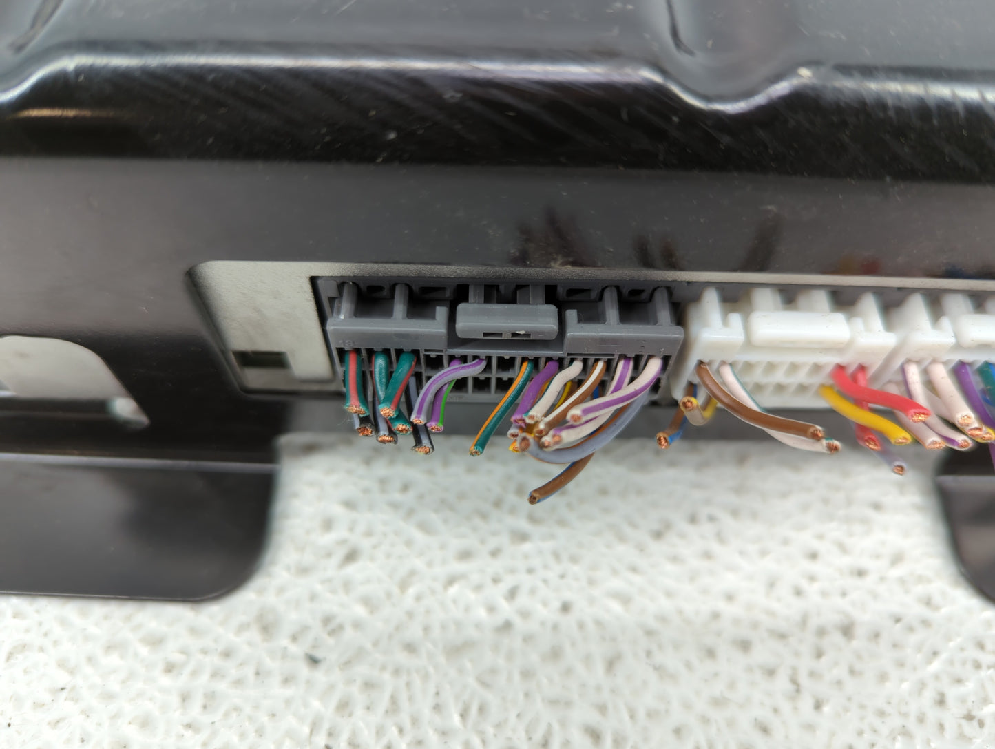 2017-2018 Jaguar Xe Radio AM FM Cd Player Receiver Replacement Fits Fits 2017 2018 OEM Used Auto Parts - Oemusedautoparts1.c