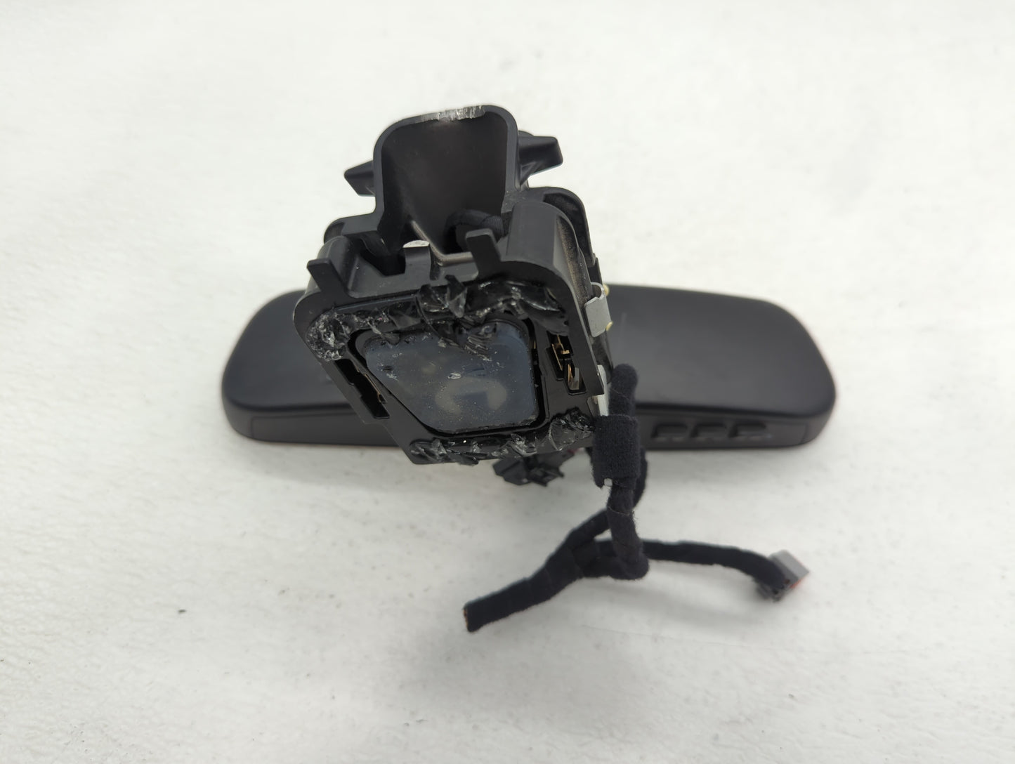 2017-2018 Jaguar Xe Interior Rear View Mirror Replacement OEM P/N:E11045891 FK72-17E678-BA Fits Fits 2015 2016 2017 2018 201