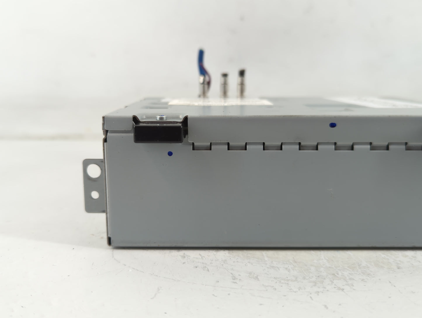 2017-2018 Jaguar Xe Radio AM FM Cd Player Receiver Replacement P/N:HX63-18K812-DB Fits Fits 2016 2017 2018 2019 OEM Used Aut