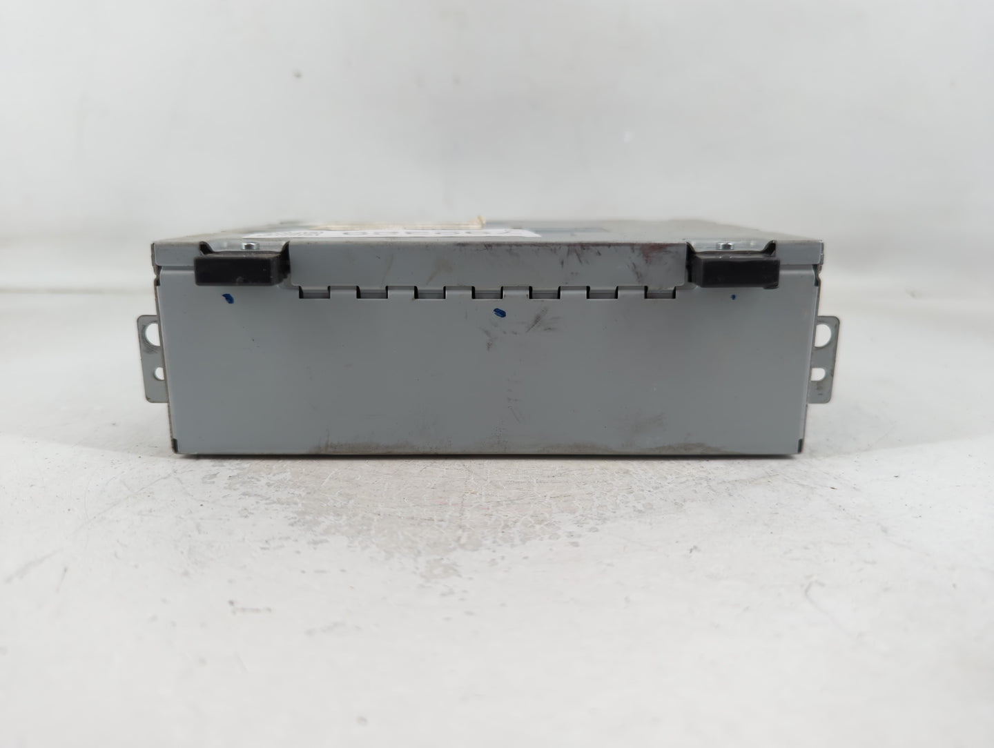 2017-2018 Jaguar Xe Radio AM FM Cd Player Receiver Replacement P/N:HX63-18K812-DB Fits Fits 2016 2017 2018 2019 OEM Used Aut