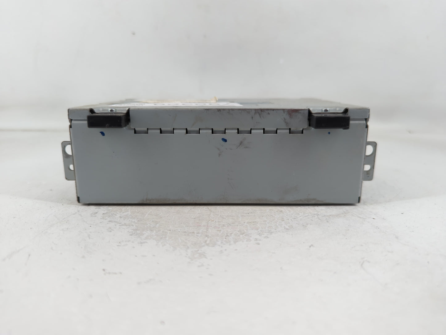 2017-2018 Jaguar Xe Radio AM FM Cd Player Receiver Replacement P/N:HX63-18K812-DB Fits Fits 2016 2017 2018 2019 OEM Used Aut