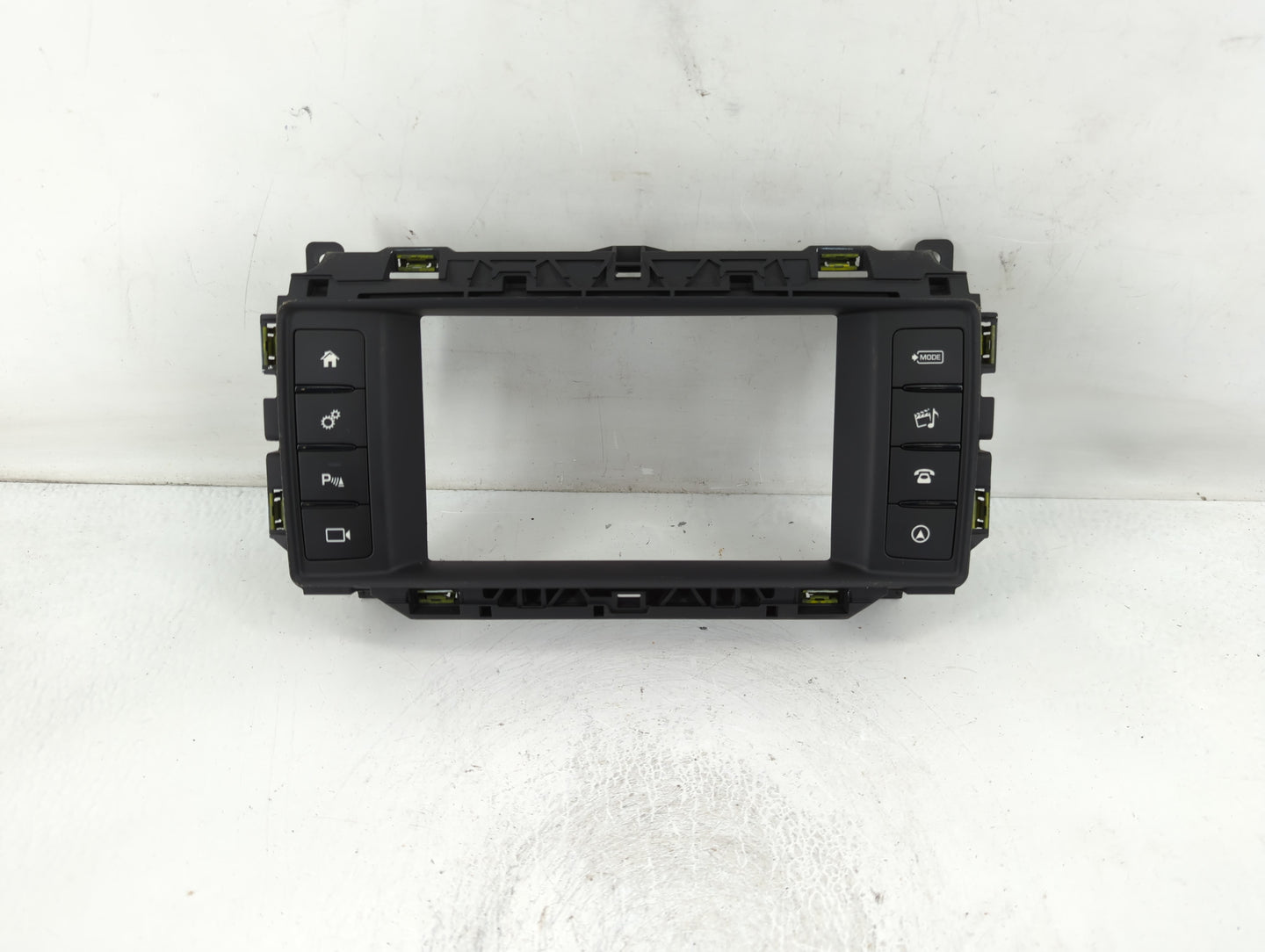 2017-2018 Jaguar Xe Radio AM FM Cd Player Receiver Replacement P/N:GX73-19F211-PB Fits Fits 2017 2018 OEM Used Auto Parts - 