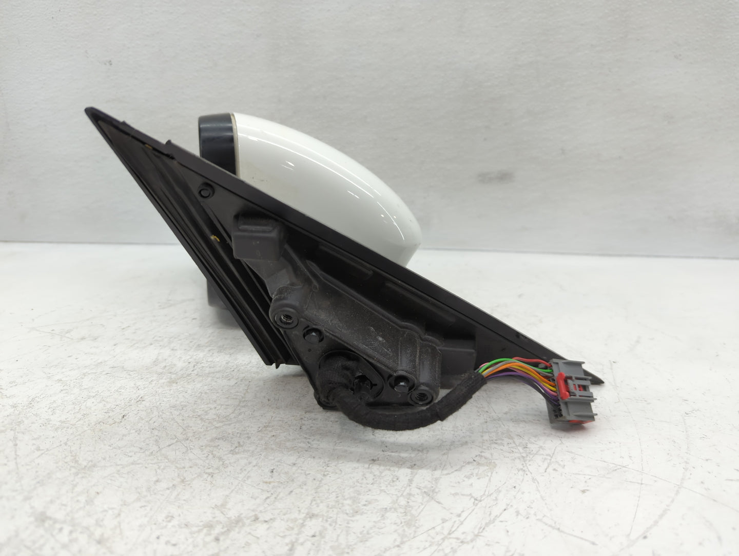 2017-2019 Jaguar Xf Driver Side View Mirror - Left Door Mirror OEM Used - Oemusedautoparts1.com