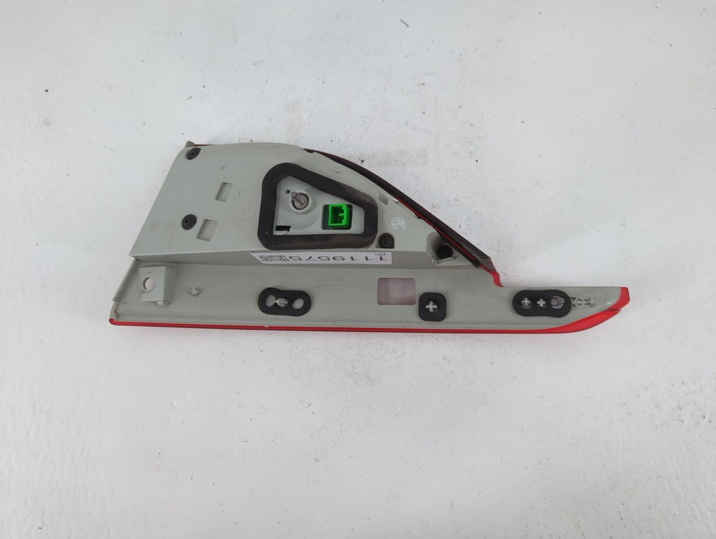 2016-2019 Jaguar Xf Tail Light Assembly Driver Left OEM P/N:GX63-15K273-AF Fits Fits 2016 2017 2018 2019 OEM Used Auto Parts