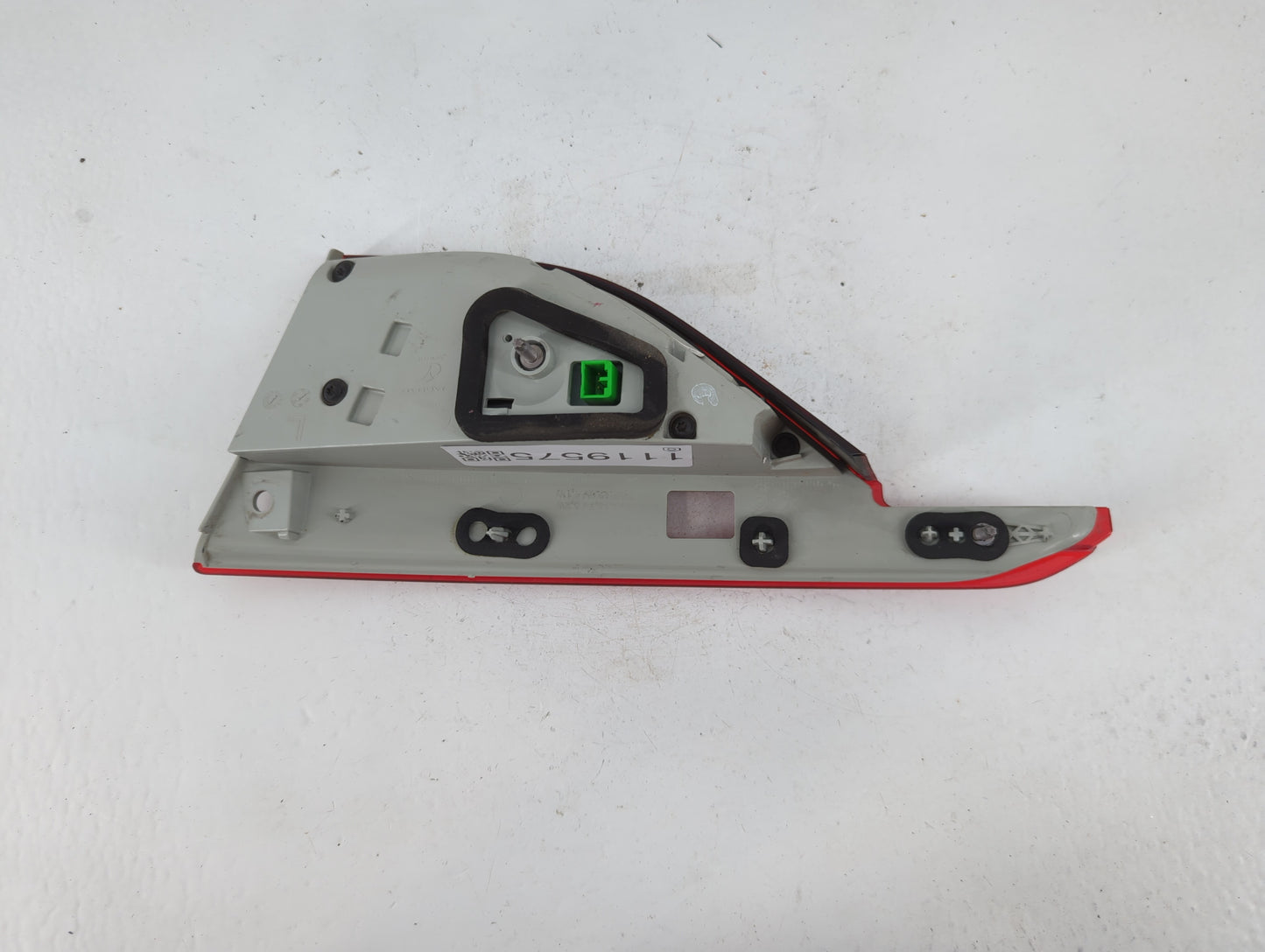 2016-2019 Jaguar Xf Tail Light Assembly Driver Left OEM P/N:GX63-15K273-AF Fits Fits 2016 2017 2018 2019 OEM Used Auto Parts