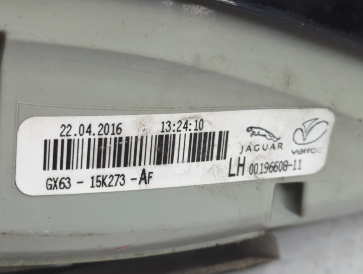 2016-2019 Jaguar Xf Tail Light Assembly Driver Left OEM P/N:GX63-15K273-AF Fits Fits 2016 2017 2018 2019 OEM Used Auto Parts