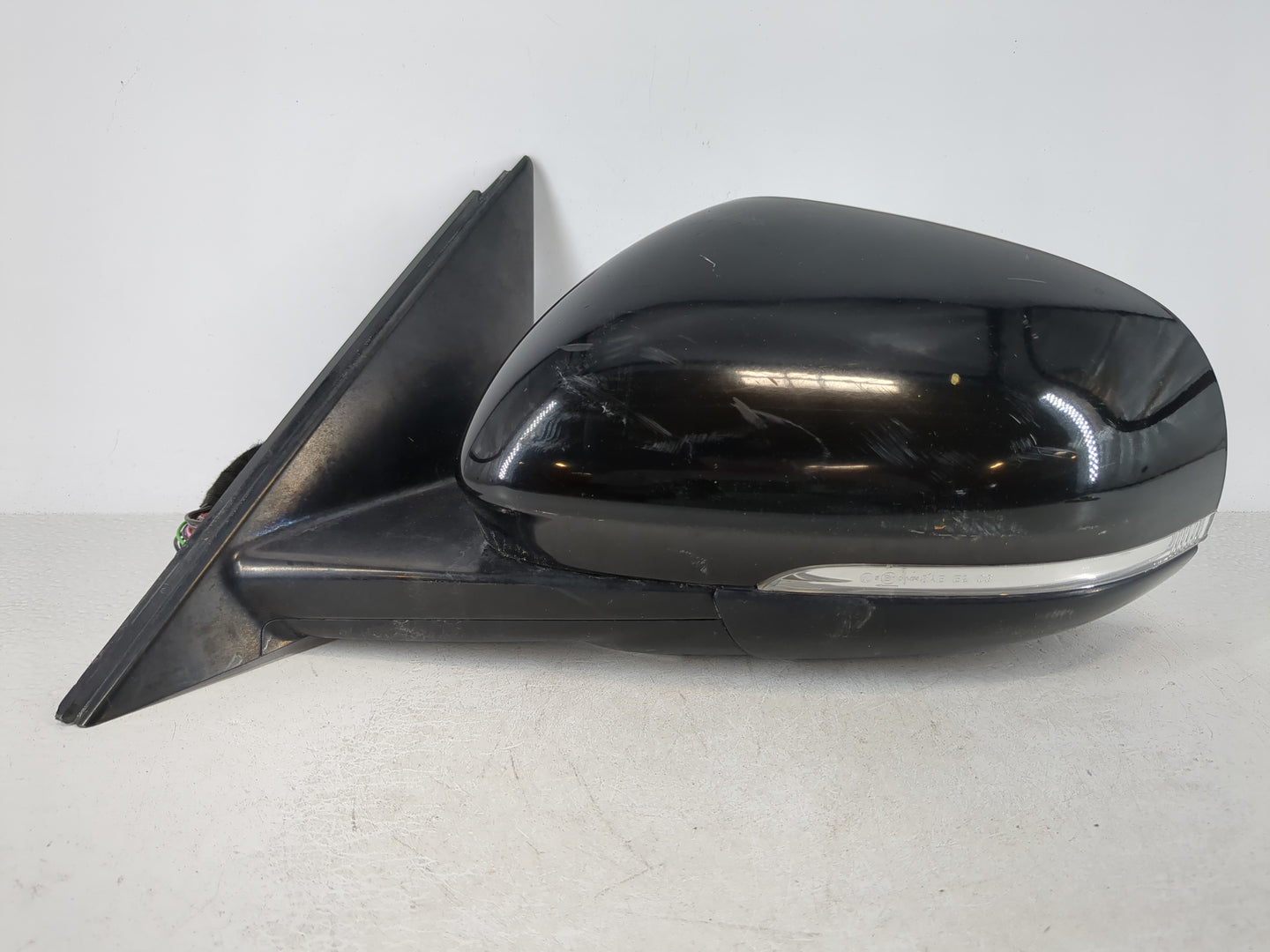 2016-2019 Jaguar Xf Driver Side View Mirror - Left Door Mirror OEM Used - Oemusedautoparts1.com