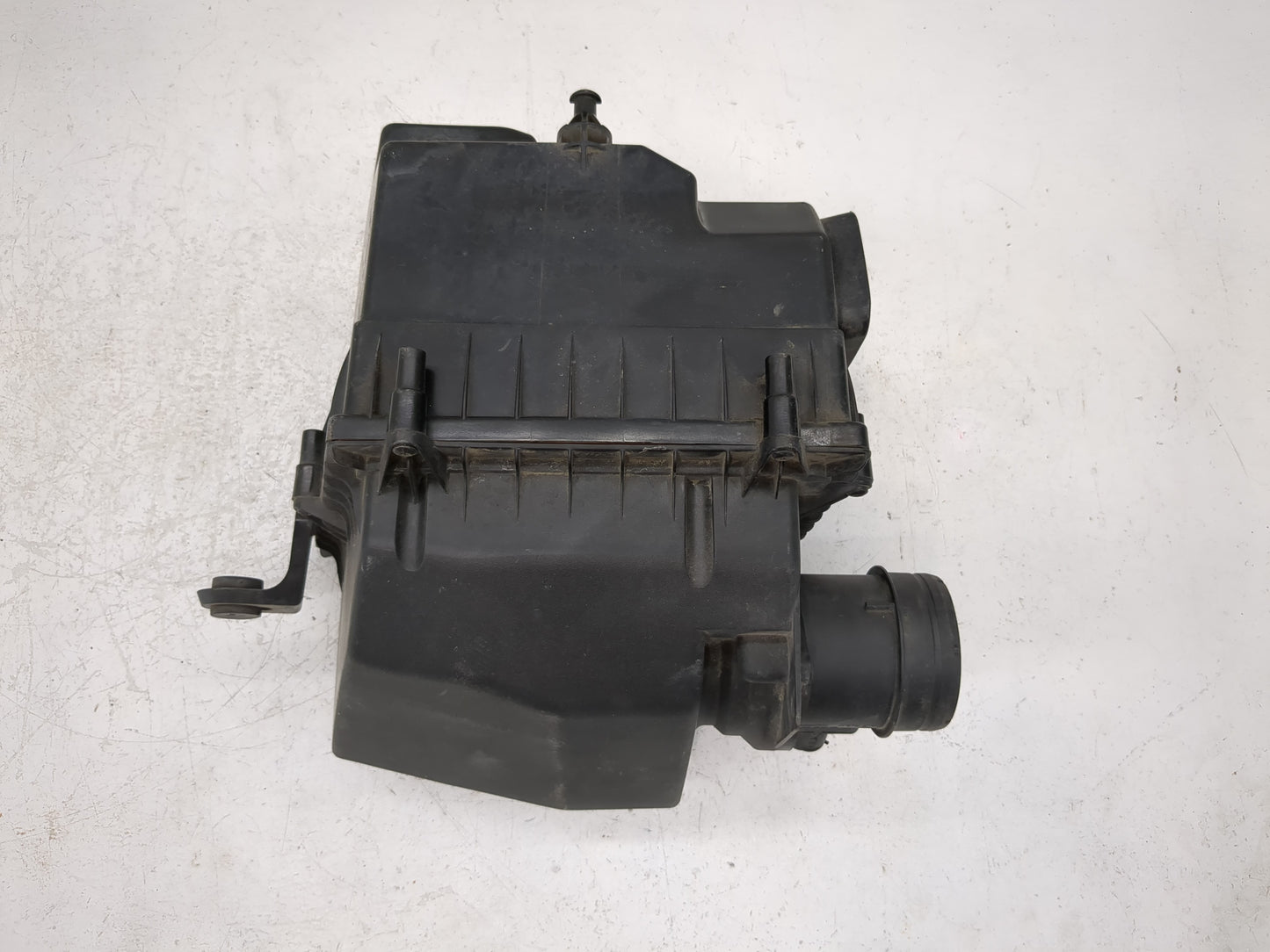 2016-2019 Jaguar Xf Air Cleaner Intake-duct Hose Tube - Oemusedautoparts1.com