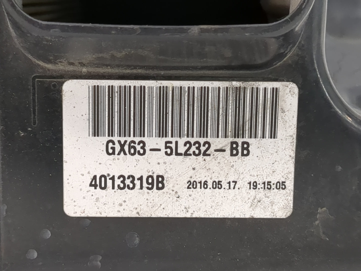 2016-2019 Jaguar Xf Air Cleaner Intake-duct Hose Tube - Oemusedautoparts1.com
