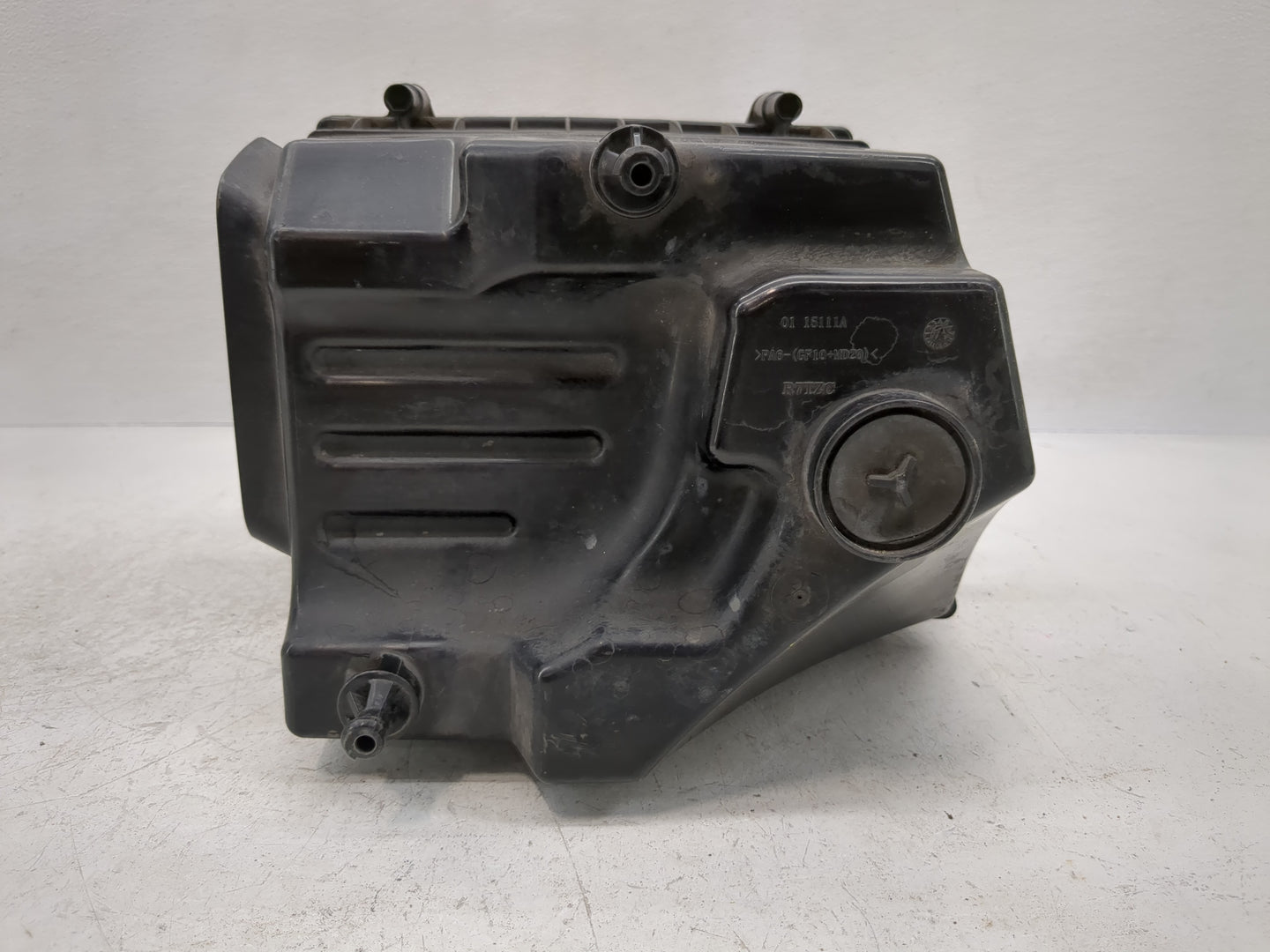 2016-2019 Jaguar Xf Air Cleaner Intake-duct Hose Tube - Oemusedautoparts1.com