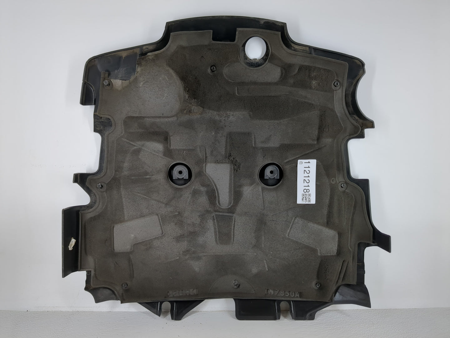 2017 Jaguar Xf Engine Cover - Oemusedautoparts1.com