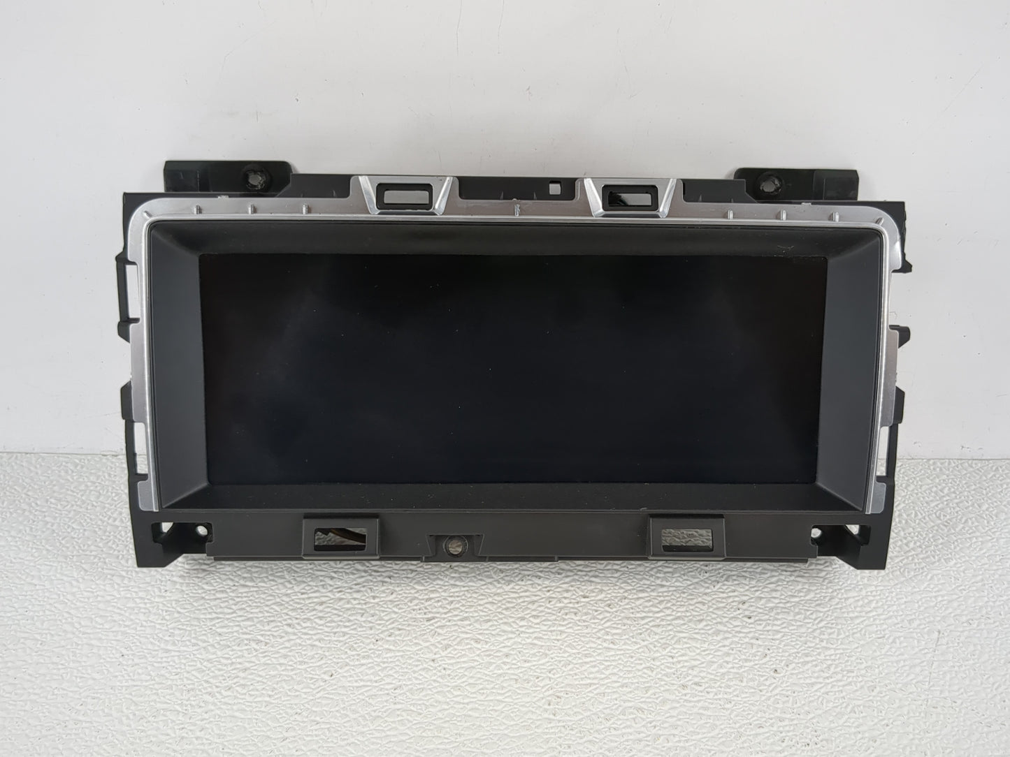 2016-2019 Jaguar Xf Information Display Screen - Oemusedautoparts1.com