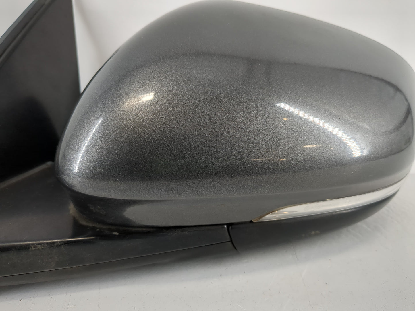 2017-2019 Jaguar Xf Driver Side View Mirror - Left Door Mirror OEM Used - Oemusedautoparts1.com