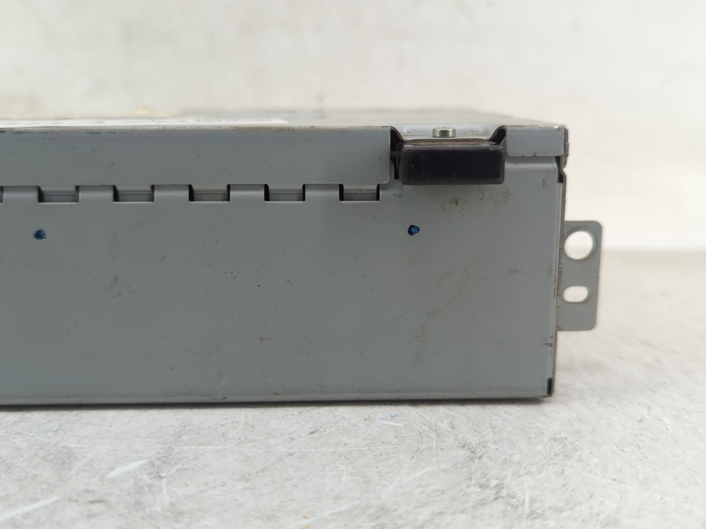 2016-2017 Jaguar Xf Radio AM FM Cd Player Receiver Replacement P/N:HX63-18K812-DB Fits Fits 2016 2017 2018 2019 OEM Used Aut