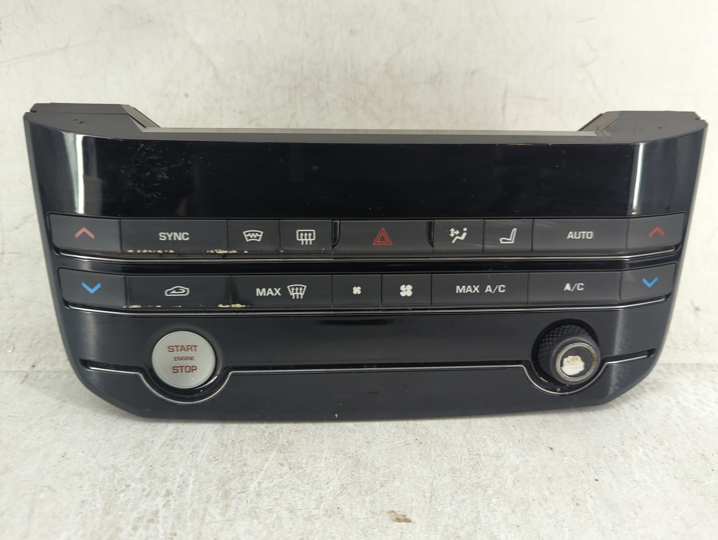 2016-2017 Jaguar Xf Climate Control Module Temperature AC/Heater Replacement P/N:GX63-18C858-SE GX6318C858SE Fits Fits 2016 