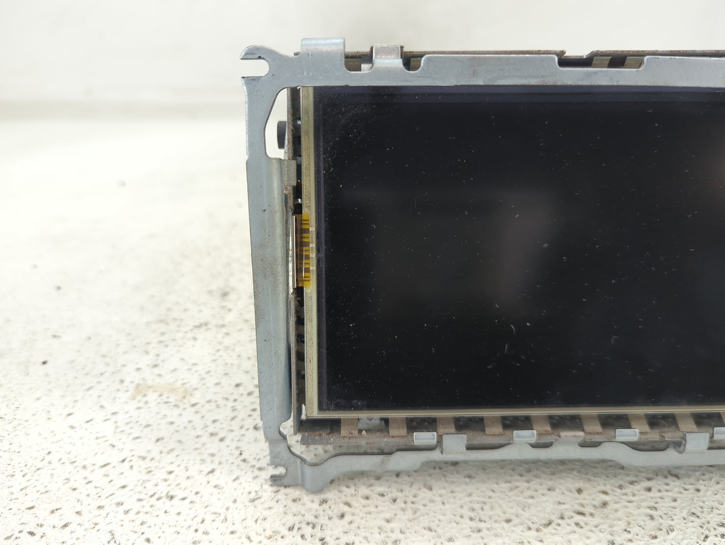 2014-2015 Jaguar Xf Information Display Screen - Oemusedautoparts1.com