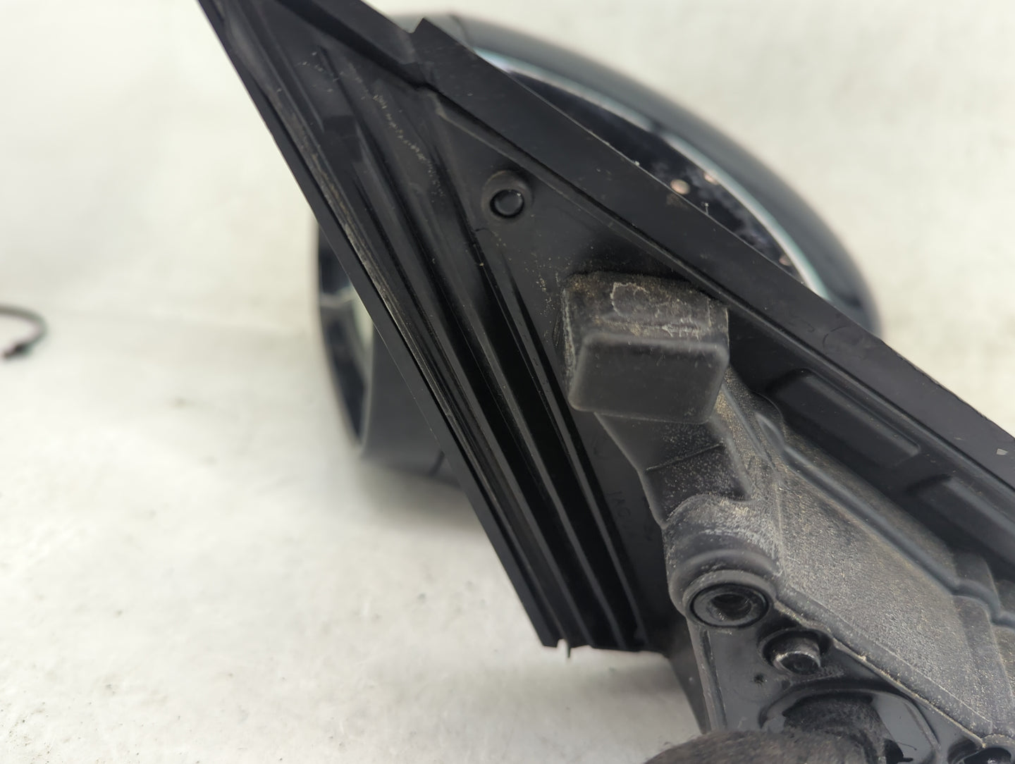 2016-2019 Jaguar Xf Driver Side View Mirror - Left Door Mirror OEM Used - Oemusedautoparts1.com
